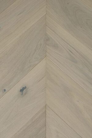 Parket hrast Chevron 45 Burgundy Pearl